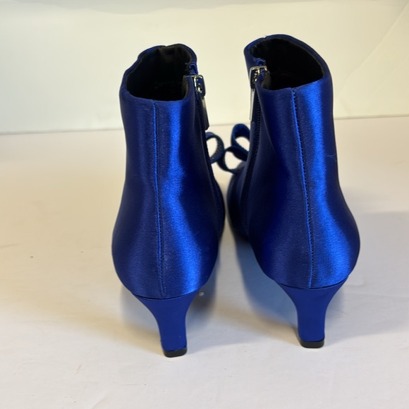Est. 1946 Blue Bow Pointed Dressy Ankle Boots - Picture 5 of 14